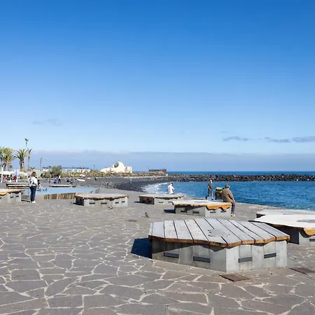 Home2book Sea Side In Puerto de la Cruz (Tenerife)